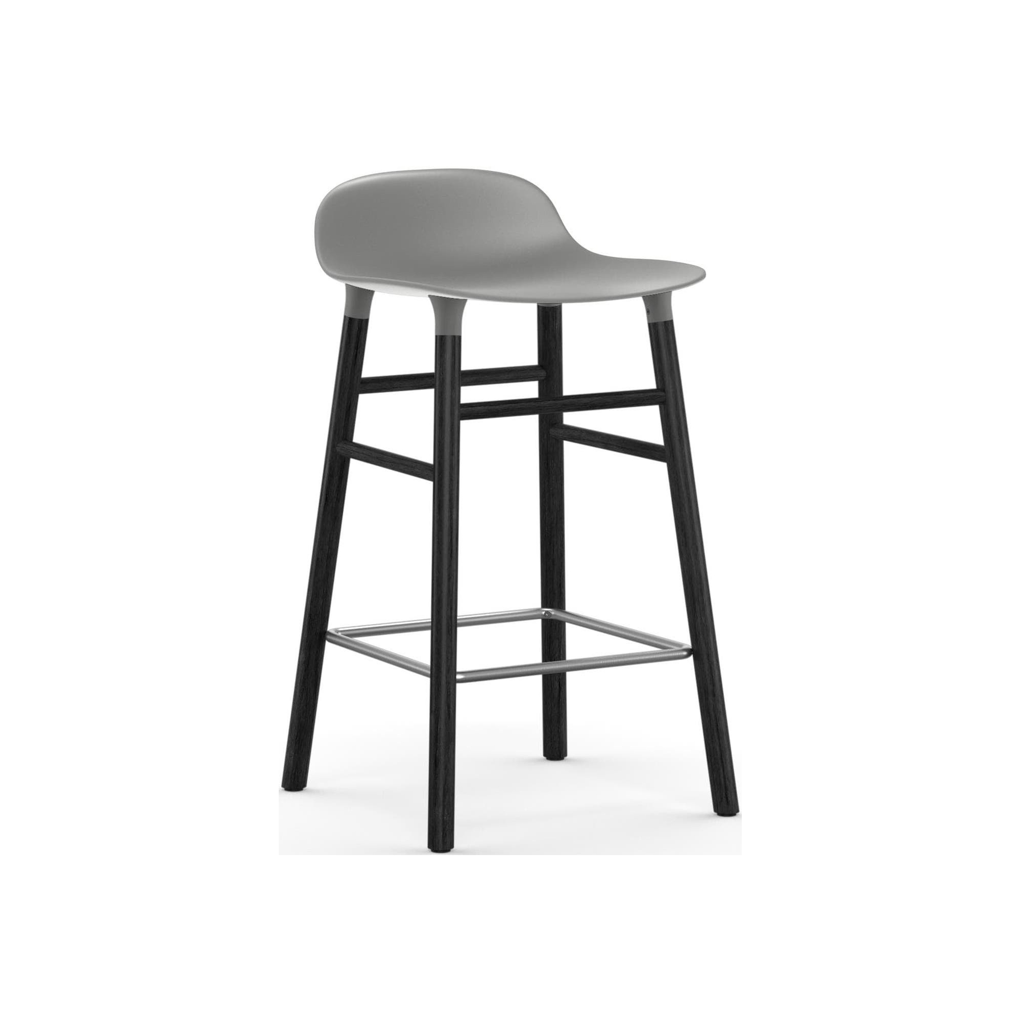 Tabouret de bar Form, pieds bois – Gris + Chêne peint en noir - Normann Copenhagen