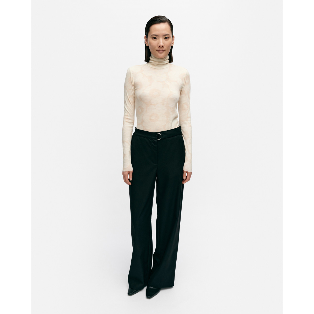 Vilina Unikko turtleneck top 101