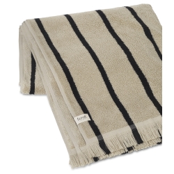 Serviette de bain Alee - Sable / noir - Ferm Living