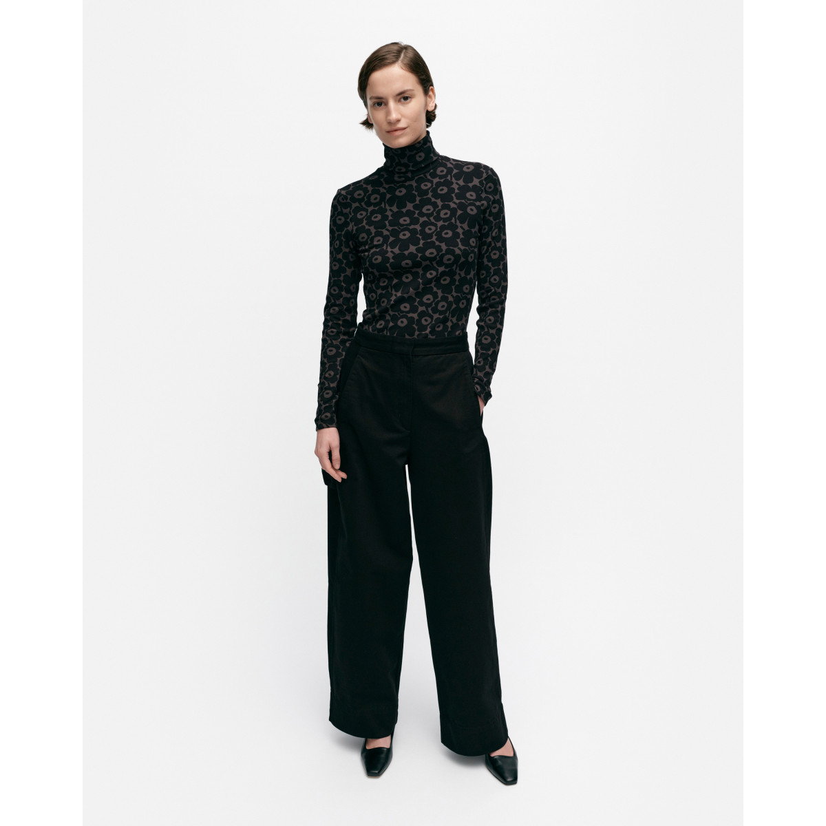 SOLD OUT - Funktio Solid trousers 900 - Marimekko