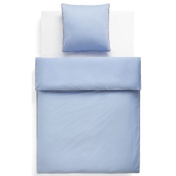 Outline duvet cover 140x200cm – soft blue – Hay