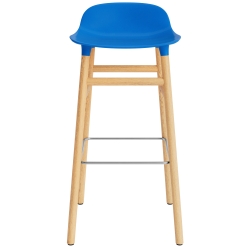 Form Barstool, wood legs – Bright blue + Oak - Normann Copenhagen