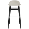 Tabouret de bar Form, pieds bois – Gris clair + Chêne peint en noir - Normann Copenhagen