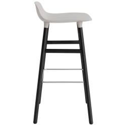 Tabouret de bar Form, pieds bois – Gris chaud + Chêne peint en noir - Normann Copenhagen