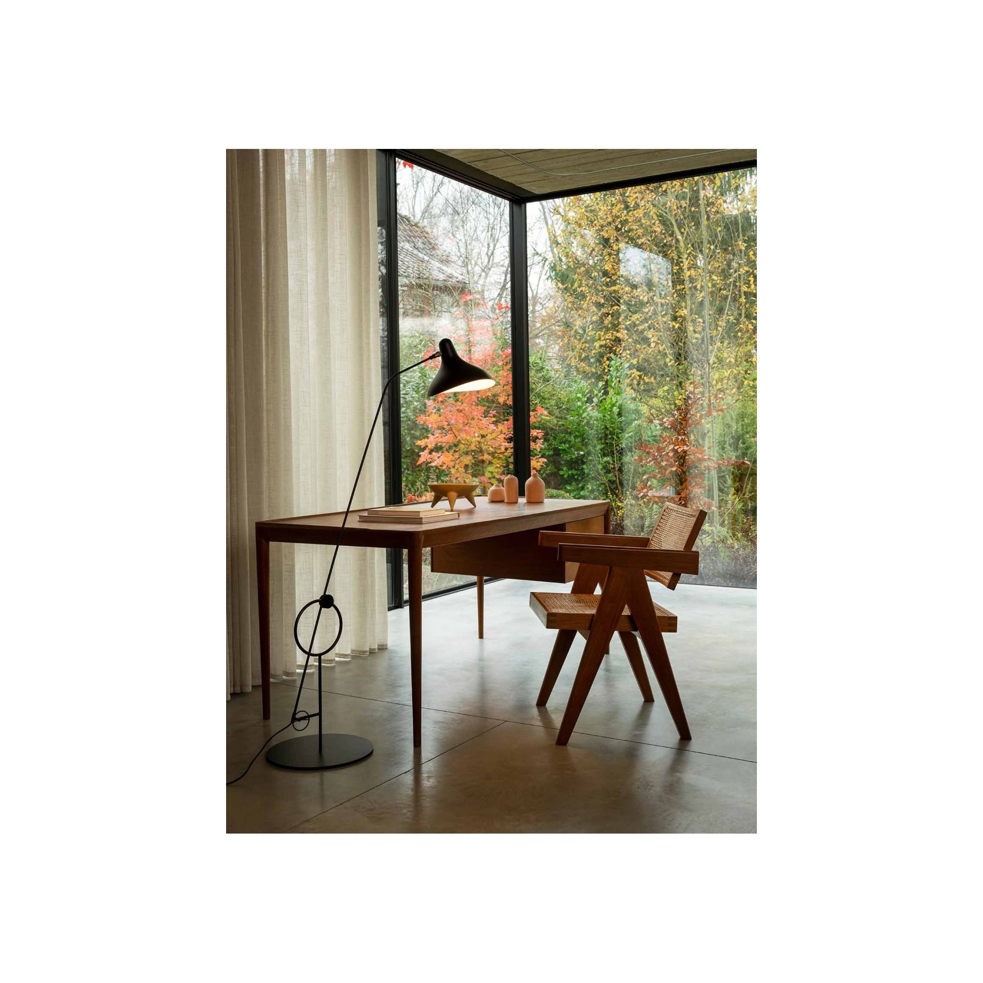 Mantis BS8 Floor lamp - DCW éditions