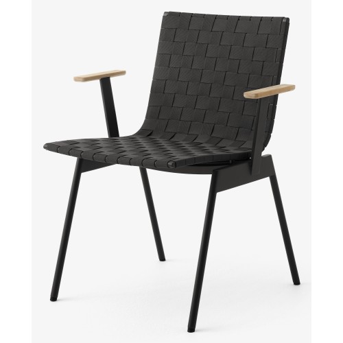 Ville Armchair AV34 – Warm Black - &Tradition