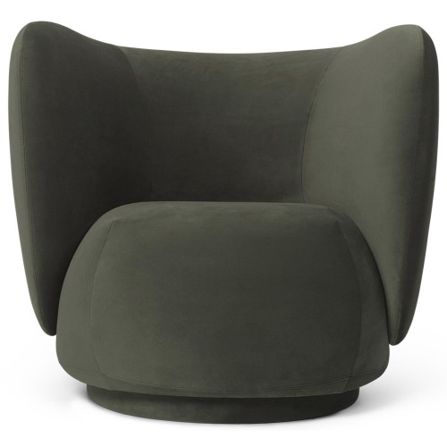 Rico Lounge chair – Rich Velvet 104 – Pine - Ferm Living