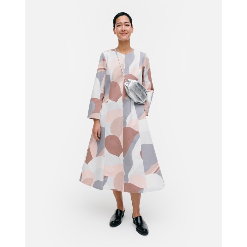 Loituma Kamelia dress 189 - Marimekko