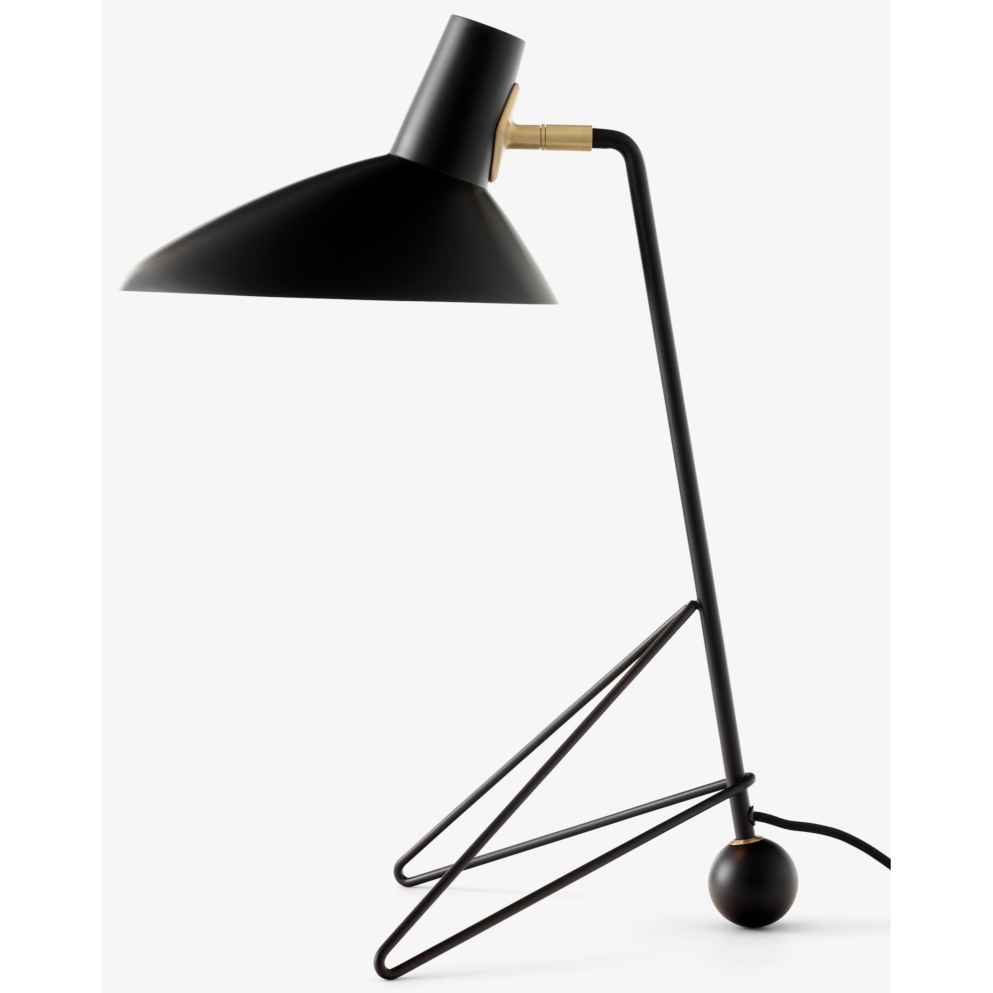 Tripod Table lamp – Matt Black - &Tradition