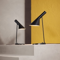 Louis Poulsen – Lampe de table AJ mini, noir