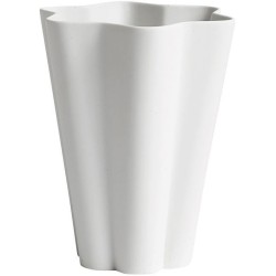 SOLD - L - off white - Iris vase