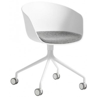 Hallingdal 126 seat - white shell - white base - AAC24 - HAY