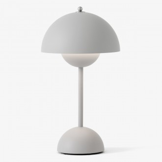 &Tradition – FlowerPot VP9 wireless table lamp, matt light grey