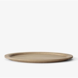 40x28cm, lacquered oak – Tray SC64 - &Tradition