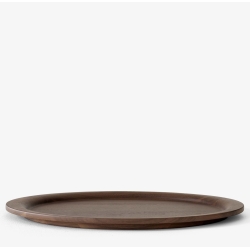 40x28cm, lacquered walnut – Tray SC64 - &Tradition