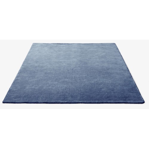 AP7 200 x 300cm - Grey Blue Thunder - The Moor Rug - &Tradition